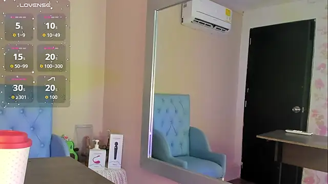 kiity horny  online show from 04-14-26, 12:54