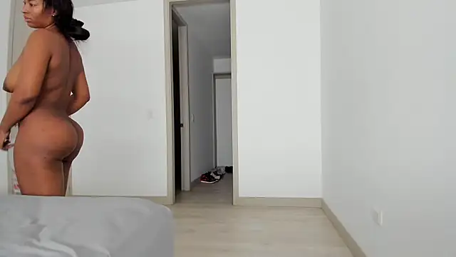 Meganbelford1 online show from 02-24-26, 02:07