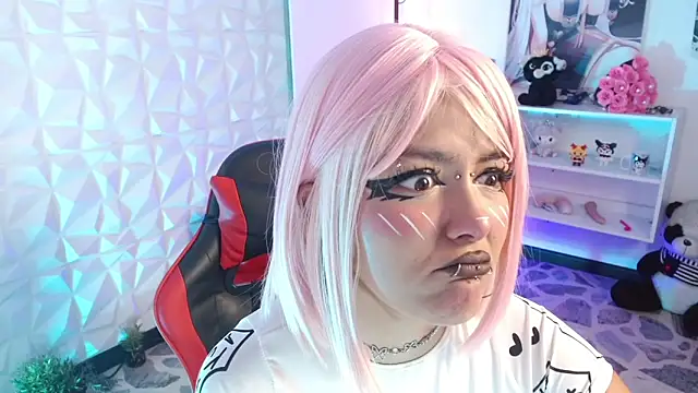 lil candy77 online show from 04-14-26, 11:59