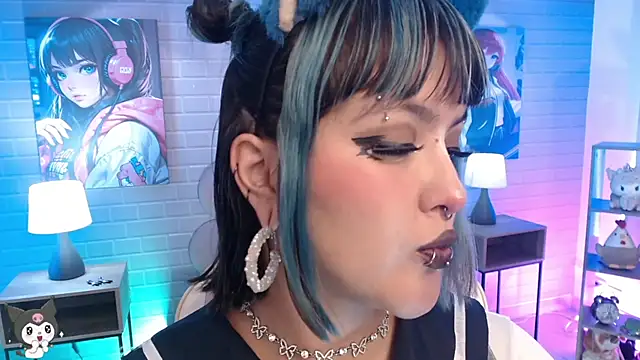 lil candy77 online show from 05-27-26, 12:01