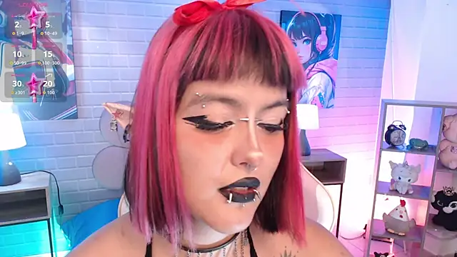 Snapshot of lil_candy77 chatting on 06-27-26, 12:11 lil candy77 online show from 06-27-26, 12:11