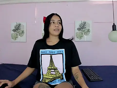 Snapshot of Lady_rossee chatting on 10-04-25, 01:23 Lady rossee online show from 10-04-25, 01:23