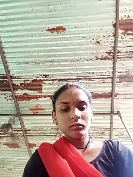 Snapshot of Idhika_Jha chatting on 10-14-25, 11:22 Idhika Jha online show from 10-14-25, 11:22