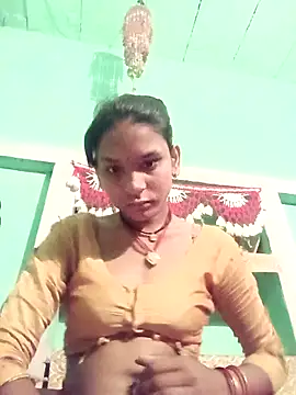 Snapshot of Idhika_Jha chatting on 09-27-25, 10:27 Idhika Jha online show from 09-27-25, 10:27