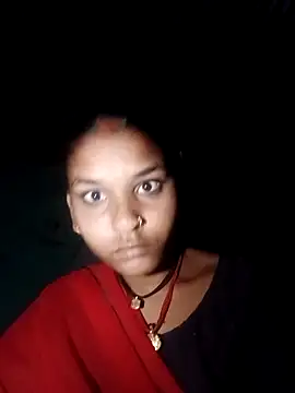 Snapshot of Idhika_Jha chatting on 10-15-25, 12:20 Idhika Jha online show from 10-15-25, 12:20