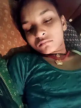 Snapshot of Idhika_Jha chatting on 09-27-25, 02:39 Idhika Jha online show from 09-27-25, 02:39