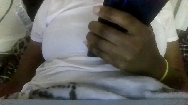 Snapshot of prettymaa chatting on 09-17-25, 10:01 prettymaa online show from 09-17-25, 10:01