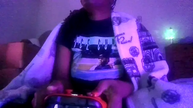 Snapshot of prettymaa chatting on 05-18-26, 06:07 prettymaa online show from 05-18-26, 06:07