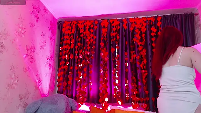 Nina Blum  online show from 02-10-26, 06:45