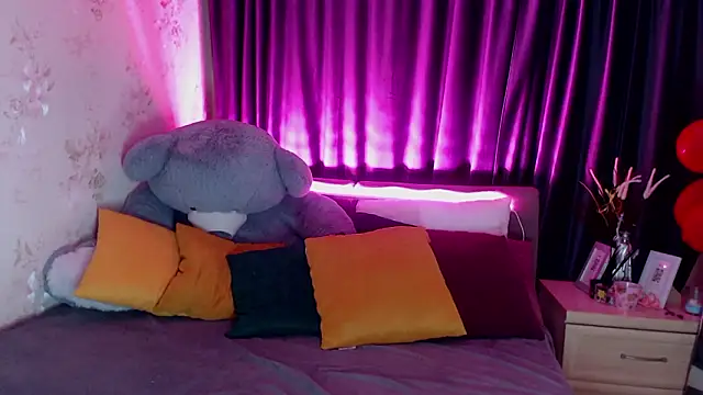 Nina Blum  online show from 03-15-26, 07:26