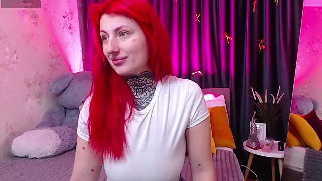 Nina Blum  online show from 01-09-26, 07:04