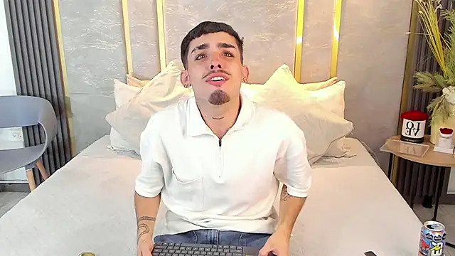 NikoStone  online show from 12-16-25, 02:27