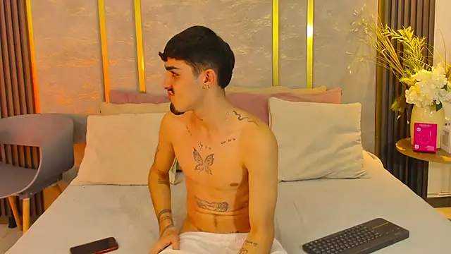 NikoStone  online show from 09-26-25, 04:30