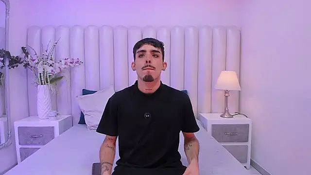 NikoStone  online show from 09-28-25, 05:25