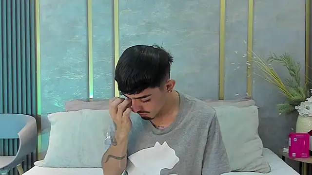 NikoStone  online show from 10-18-25, 04:36