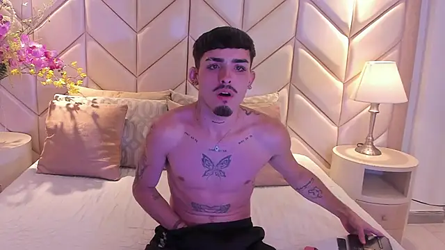 NikoStone  online show from 11-13-25, 01:09