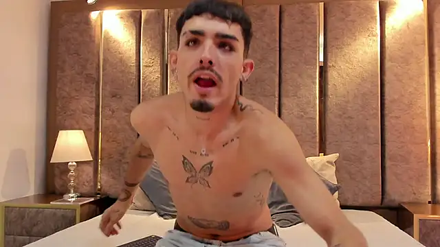 NikoStone  online show from 11-29-25, 04:12