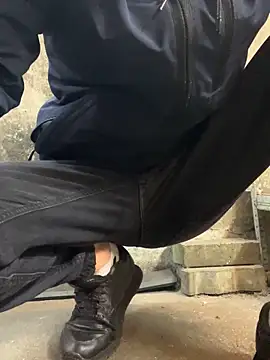 bmwe71 online show from 11-18-25, 11:57