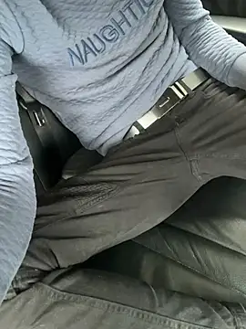 bmwe71 online show from 04-15-26, 02:43