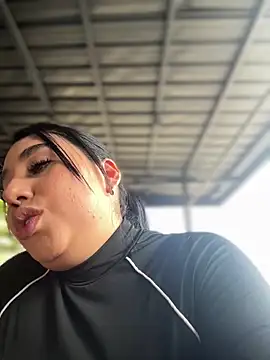 Sophie Dreamss online show from 11-18-25, 06:33