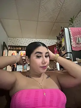 Snapshot of Sophie_Dreamss chatting on 05-04-26, 09:28 Sophie Dreamss online show from 05-04-26, 09:28