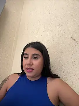 Snapshot of Sophie_Dreamss chatting on 04-19-26, 08:11 Sophie Dreamss online show from 04-19-26, 08:11