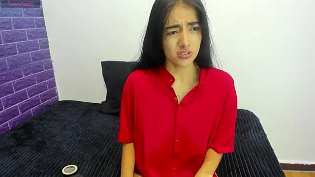 Cora 222 online show from 09-18-25, 11:13