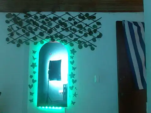 canelasexy 1 online show from 04-13-26, 08:24