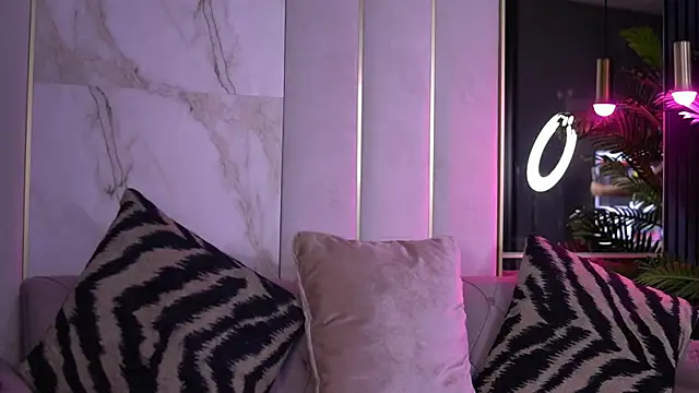 AishaaDevoe online show from 05-05-26, 07:17