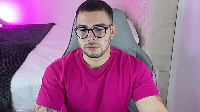 baby mateo online show from 05-25-26, 02:22