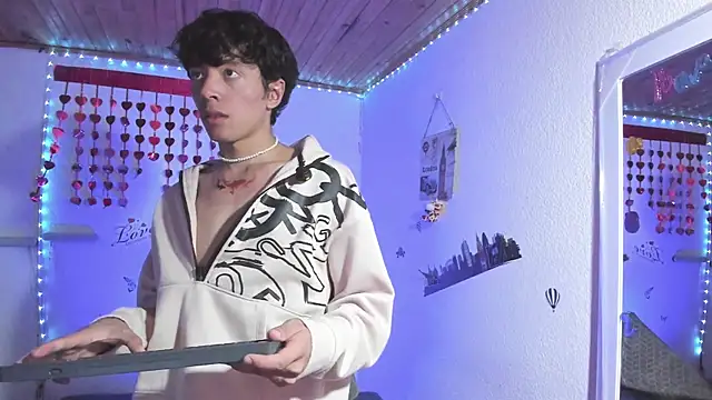 Dani Lips  online show from 09-14-25, 08:53