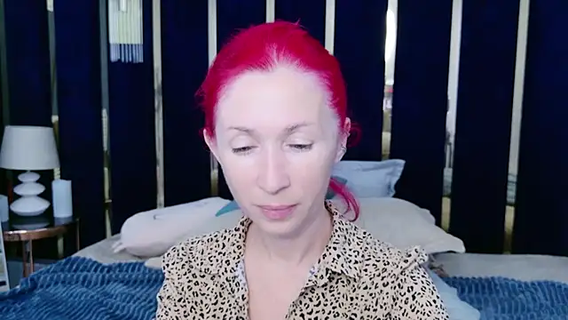 Sofia Lix online show from 09-12-25, 05:45