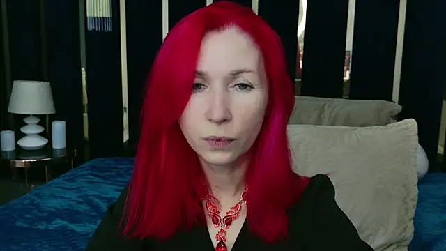 Sofia Lix online show from 11-10-25, 04:06