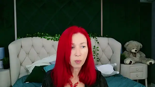 Sofia Lix online show from 10-06-25, 04:24