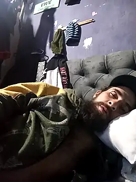 hairy mannn online show from 11-16-25, 03:39