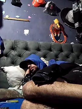 hairy mannn online show from 12-13-25, 08:04