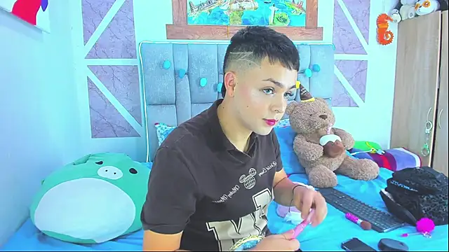 christopher Hot online show from 03-30-26, 07:26