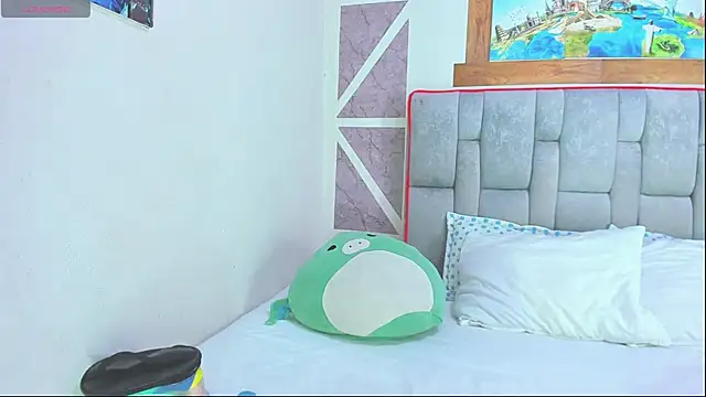 christopher Hot online show from 02-25-26, 05:24