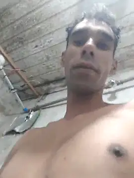 Snapshot of Dedede32 chatting on 09-12-25, 01:39 Dedede32 online show from 09-12-25, 01:39