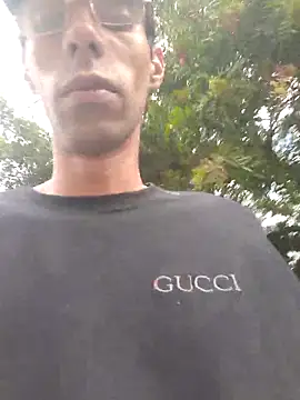 Snapshot of Dedede32 chatting on 11-03-25, 07:50 Dedede32 online show from 11-03-25, 07:50