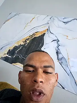 LuciousLyon online show from 10-29-25, 10:42