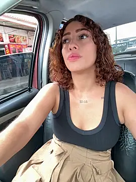 roxyrougee online show from 01-15-26, 04:21