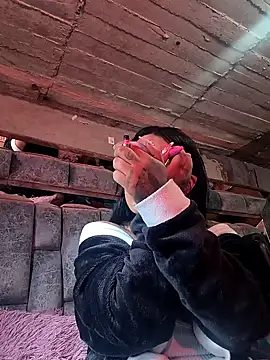 missashlyrosette online show from 12-14-25, 11:49