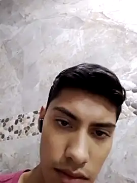 aispuro8505 online show from 10-17-25, 06:06