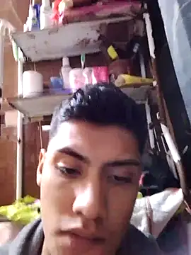 aispuro8505 online show from 11-07-25, 07:02