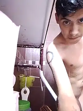 aispuro8505 online show from 09-16-25, 04:02