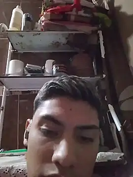 Snapshot of aispuro8505 chatting on 02-21-26, 07:32 aispuro8505 online show from 02-21-26, 07:32