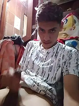 aispuro8505 online show from 01-10-26, 08:09