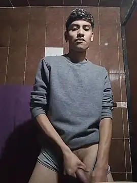 Snapshot of aispuro8505 chatting on 02-05-26, 07:37 aispuro8505 online show from 02-05-26, 07:37