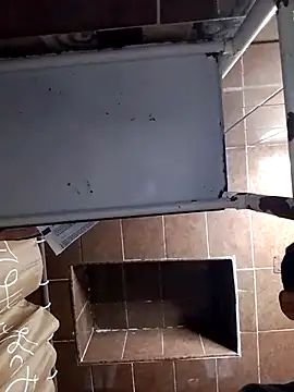 aispuro8505 online show from 10-08-25, 07:10